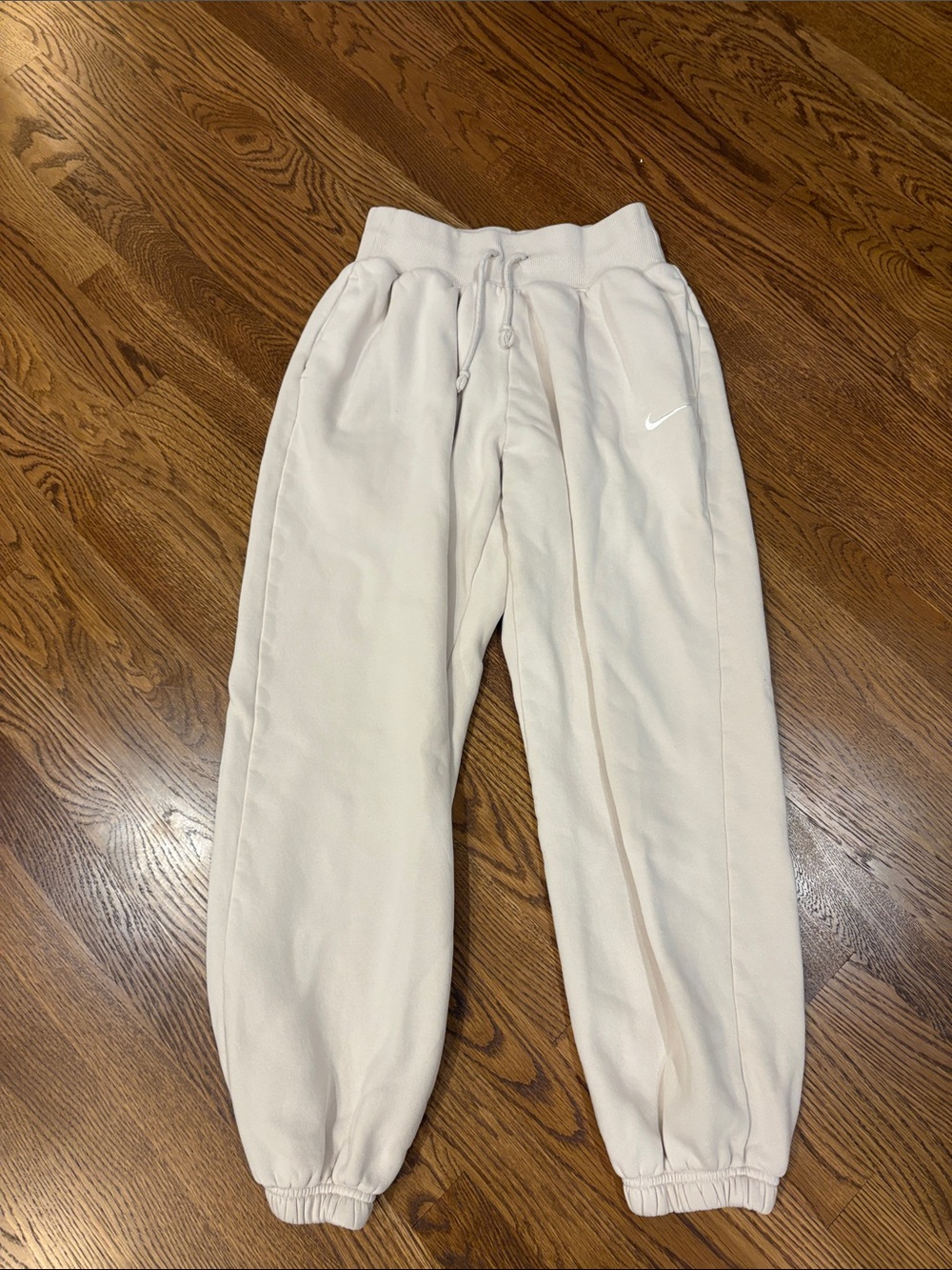Nike Cream/Off-White Women’s Joggers Sweatpants